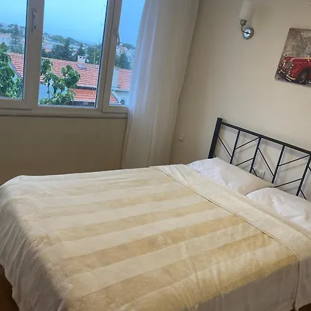 度假居 Sifne Yali'da 4 9kisi Yatak Kapasite Manzarali